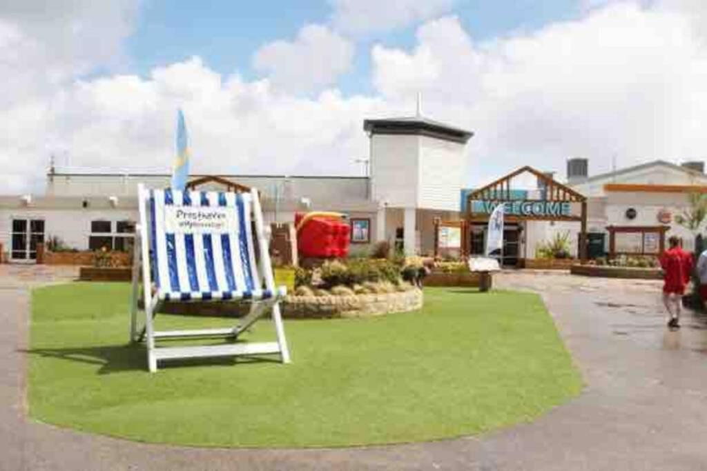 Presthaven Cozy Retreat Prestatyn Exterior photo